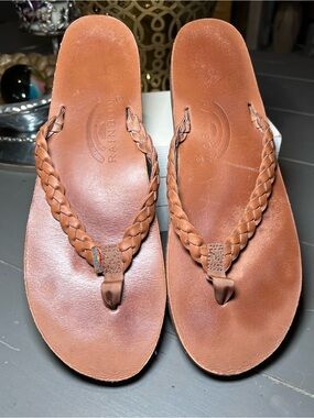 Rainbow Leather Braided Toe-Post Sandals in Brown Size 8-8.5
